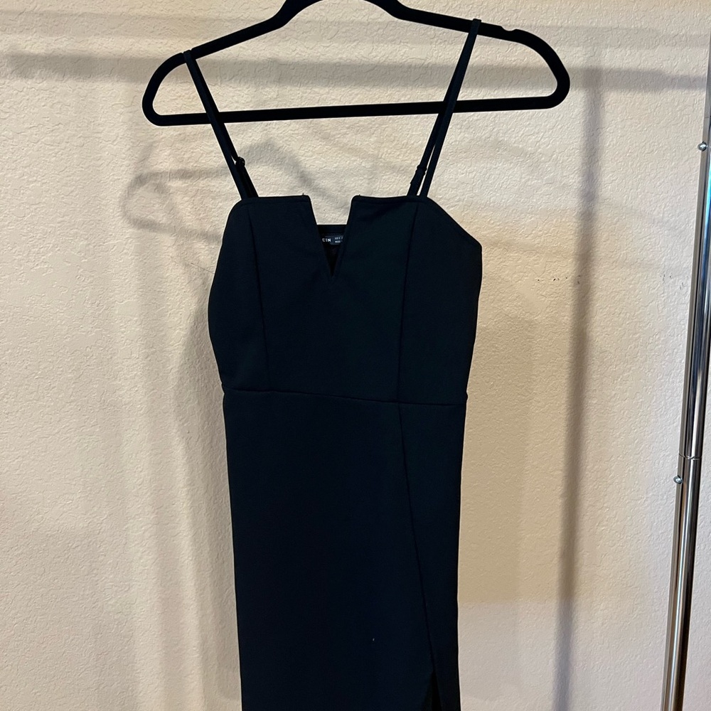 Elegant Black Dress